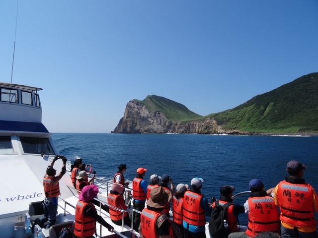 DSC02031.JPG - 龜山島：船繞島、環湖、401高地＋深澳岬象鼻岩旅遊20180512